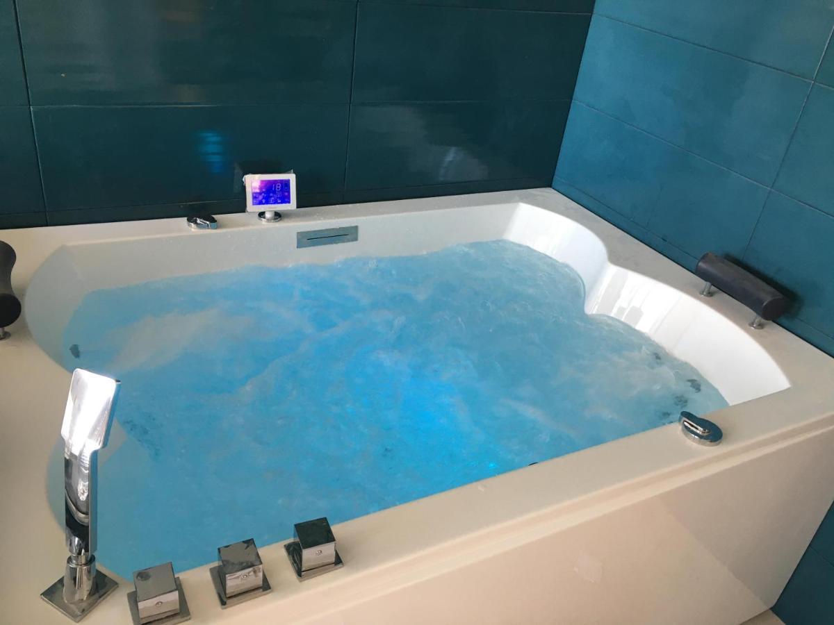 Appartement Luxe Balneotherapie Au Village Naturiste Du Cap D'แอกด์ ภายนอก รูปภาพ